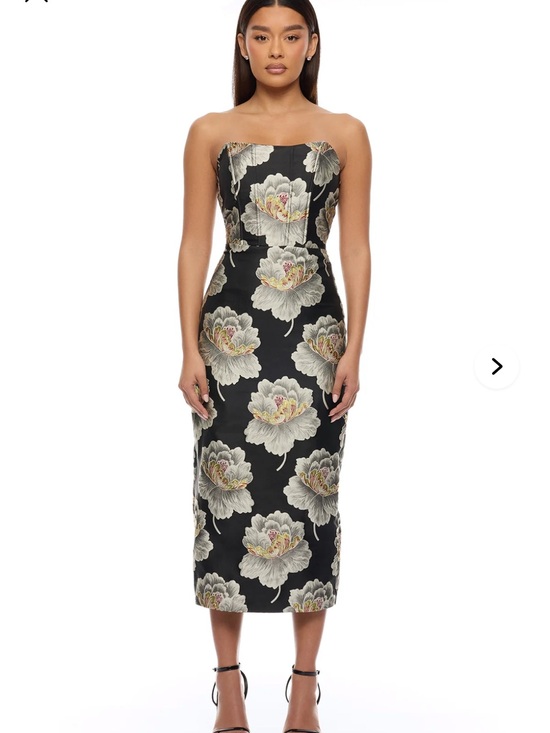 Fashion Nova Dresses & Skirts - Fashion Nova Black Strapless Floral Midi Dress
